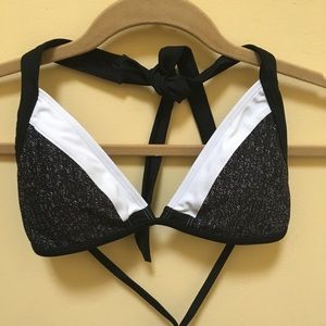 Medium, women’s bathing suit